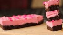 Strawberry and Dark Chocolate Fudge Strawberry and Dark Chocolate Fudge