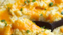 Cheesy Baked Mashed Potatoes Cheesy Baked Mashed Potatoes