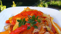 Caramelized Red Bell Peppers and Onions Caramelized Red Bell Peppers and Onions