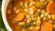 Vegetarian Navy Bean Soup Vegetarian Navy Bean Soup