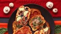 15-Minute Garlic Bread Pizza Recipe by Tasty 15-Minute Garlic Bread Pizza Recipe by Tasty