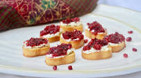 Fresh Cranberry and Pomegranate Bruschetta Fresh Cranberry and Pomegranate Bruschetta