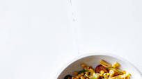 Pasta With Chicken Sausage, Corn, Leeks, and Mushrooms Pasta With Chicken Sausage, Corn, Leeks, and Mushrooms