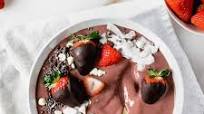 Chocolate Strawberry Smoothie Bowl Chocolate Strawberry Smoothie Bowl