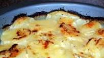 Sour Cream and Chive Potato Bake Sour Cream and Chive Potato Bake