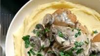 Slow Cooker Mushroom Chicken in Creamy Mushroom Sauce Slow Cooker Mushroom Chicken in Creamy Mushroom Sauce