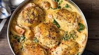 One Pan Chicken and Potatoes with Garlic Parmesan Spinach Cream Sauce One Pan Chicken and Potatoes with Garlic Parmesan Spinach Cream Sauce