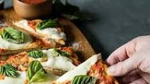 Easy Margherita Flatbread Pizza Easy Margherita Flatbread Pizza