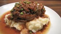 Slow Cooker Pork Chops with Caramelized Onions and Peas Slow Cooker Pork Chops with Caramelized Onions and Peas