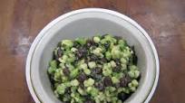 Black bean, white corn, avocado guacamole Black bean, white corn, avocado guacamole