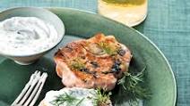 Salmon-and-Spinach Cakes Salmon-and-Spinach Cakes