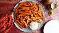 Sweet Potato Fries With Chipotle Mayonnaise (Yam Fries) Sweet Potato Fries With Chipotle Mayonnaise (Yam Fries)