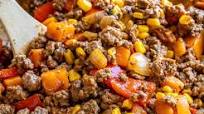 Simple Ground Beef + Sweet Potato Skillet Simple Ground Beef + Sweet Potato Skillet