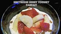 Berry Yogurt Parfait Berry Yogurt Parfait
