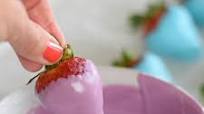 Beautiful and Easy Chocolate Covered Strawberries Beautiful and Easy Chocolate Covered Strawberries