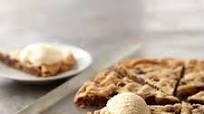 HERSHEY'S Milk Chocolate Chip Giant Cookies HERSHEY'S Milk Chocolate Chip Giant Cookies