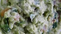 Simple Guacamole Recipe with One Avocado Simple Guacamole Recipe with One Avocado