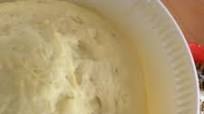 How to make Easy Homemade Pizza Dough How to make Easy Homemade Pizza Dough