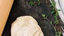 Vegan Garlic & Herb Pizza Dough Recipe Vegan Garlic & Herb Pizza Dough Recipe