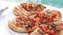 Bruschetta de pollo asado Bruschetta de pollo asado