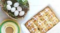 Easy Hot Cross Buns Easy Hot Cross Buns