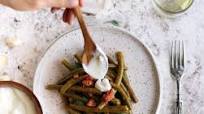 Mediterranean-Style Green Beans Mediterranean-Style Green Beans