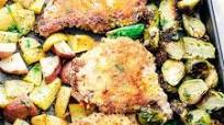 Sheet Pan Crispy Cheddar Pork Chops Sheet Pan Crispy Cheddar Pork Chops