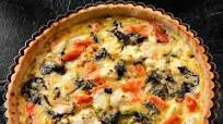 SMOKED SALMON AND SPINACH QUICHE SMOKED SALMON AND SPINACH QUICHE