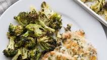 Keto Oven-Baked Pork Chops Recipe with Broccoli One Pan Meal Keto Oven-Baked Pork Chops Recipe with Broccoli One Pan Meal