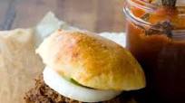 Chopped beef sandwiches with spicy barbecue sauce Chopped beef sandwiches with spicy barbecue sauce