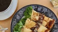 Lumpiang Sariwa (Fresh Spring Roll Recipe) Lumpiang Sariwa (Fresh Spring Roll Recipe)