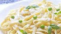 Spaghetti with White Sauce Spaghetti with White Sauce