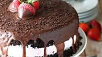 Chocolate Covered Strawberry Ice Cream Cake Chocolate Covered Strawberry Ice Cream Cake
