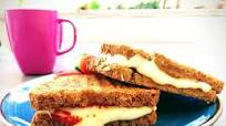 Salçalı Tost Tarifi, Nasıl Yapılır? Resimli - Ferishtah.com Salçalı Tost Tarifi, Nasıl Yapılır? Resimli - Ferishtah.com