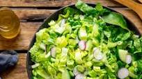 Simple Green Salad and Vinaigrette dressing Simple Green Salad and Vinaigrette dressing