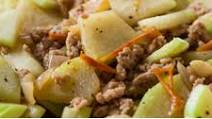 Sayote Guisado (Sautéed Chayote) Filipino Recipe! Sayote Guisado (Sautéed Chayote) Filipino Recipe!
