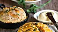 Cheesy Skillet Irish Soda Breads Cheesy Skillet Irish Soda Breads