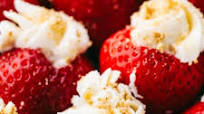 Cheesecake Stuffed Strawberries Cheesecake Stuffed Strawberries