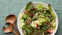 Green Salad with Strawberry Balsamic Vinaigrette Green Salad with Strawberry Balsamic Vinaigrette