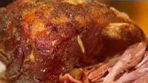 Baked fresh pork shoulder (picnic) Baked fresh pork shoulder (picnic)