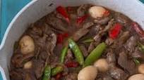 Chicken Liver and Gizzard Stew with Quail Eggs and Snap Peas Chicken Liver and Gizzard Stew with Quail Eggs and Snap Peas