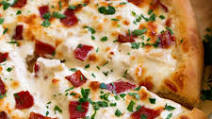 Chicken Alfredo Pizza Chicken Alfredo Pizza