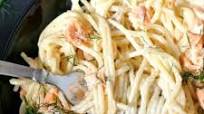 Alfredo Pasta with Salmon Alfredo Pasta with Salmon