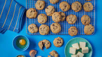 Delicious One-Bowl Chocolate Chip Cookies Delicious One-Bowl Chocolate Chip Cookies