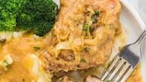 Slow Cooker Pork Chops (with Gravy) Slow Cooker Pork Chops (with Gravy)
