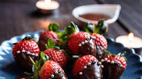Dark Chocolate Covered Strawberries Dark Chocolate Covered Strawberries
