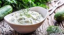 Hjemmelaget tzatziki Hjemmelaget tzatziki