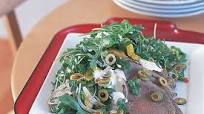 Roast beef salad with green olives and horseradish cream Roast beef salad with green olives and horseradish cream