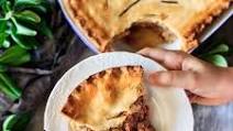 Old Fashioned Corned Beef Pie Old Fashioned Corned Beef Pie