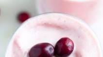 Creamy Vegan Cranberry Smoothie Creamy Vegan Cranberry Smoothie